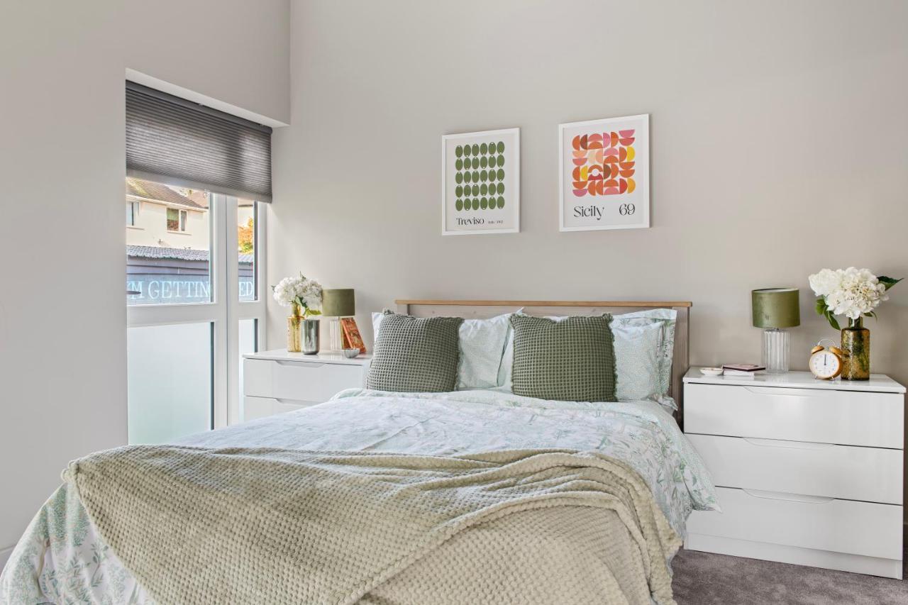 Villa Brand New 1-Bed Flat With Free Parking à Nottingham Extérieur photo